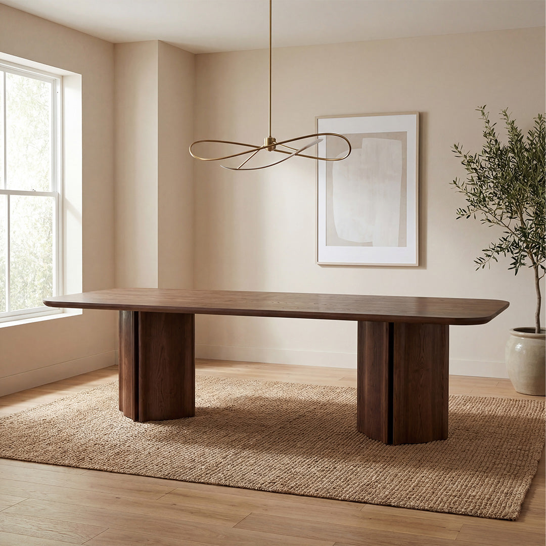 Selvara Dining Table