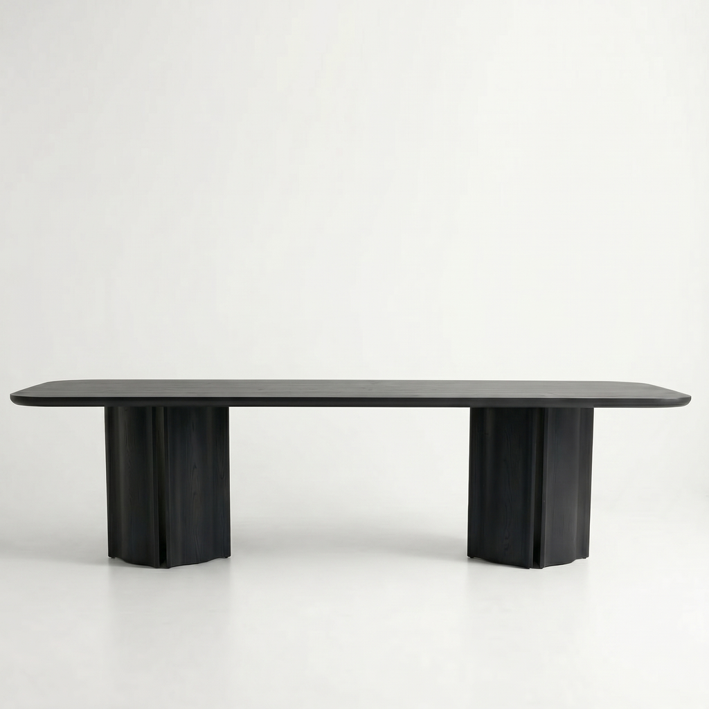 Selvara Dining Table